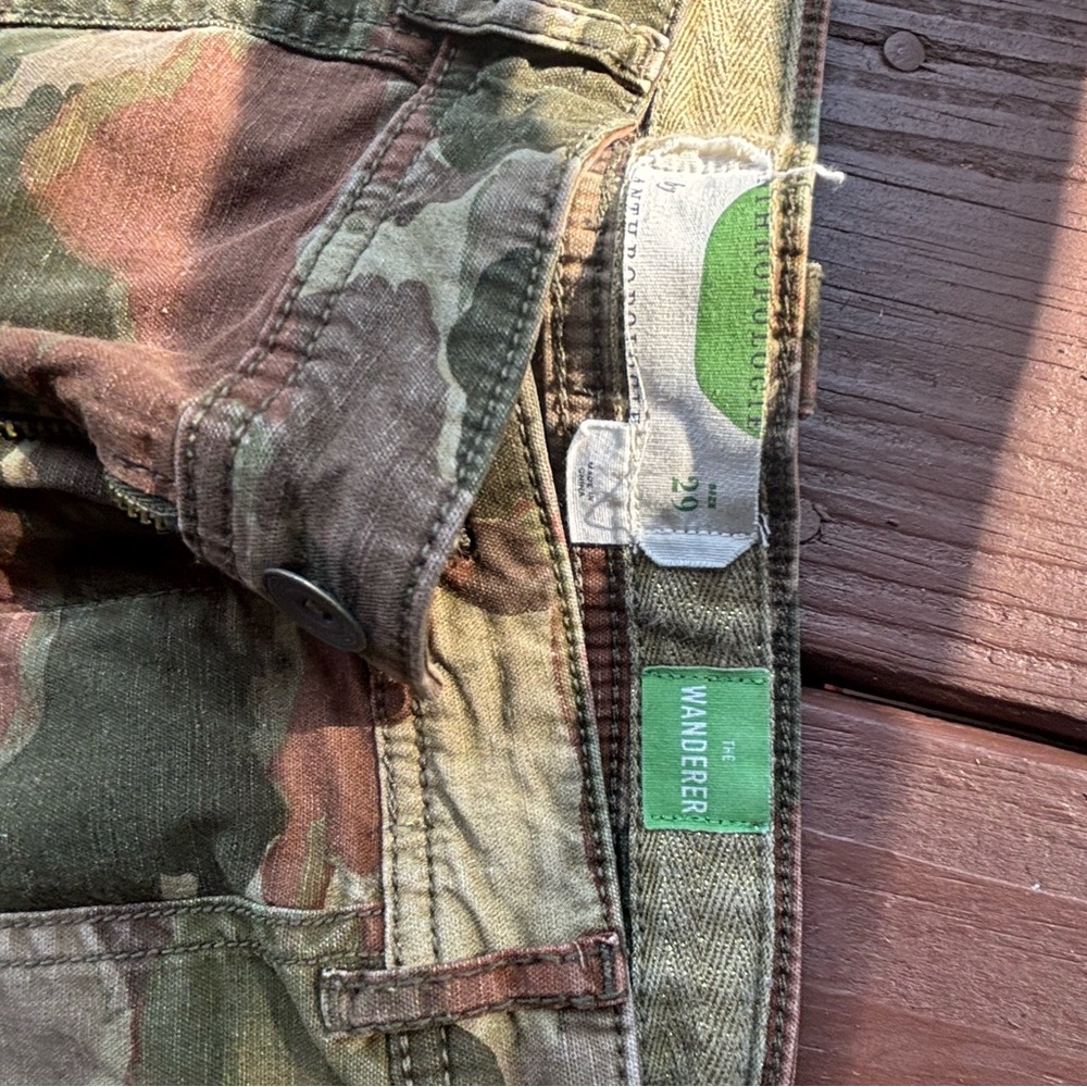 ANTHROPOLOGIE Wanderer Camo Pants SZ 29 - Picture 2 of 8